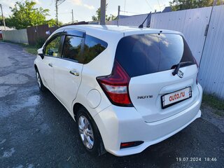 2016 Nissan Note II Рестайлинг, белый, 650000 рублей, вид 3
