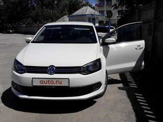 2011 Volkswagen Polo V, белый, 700000 рублей, вид 2