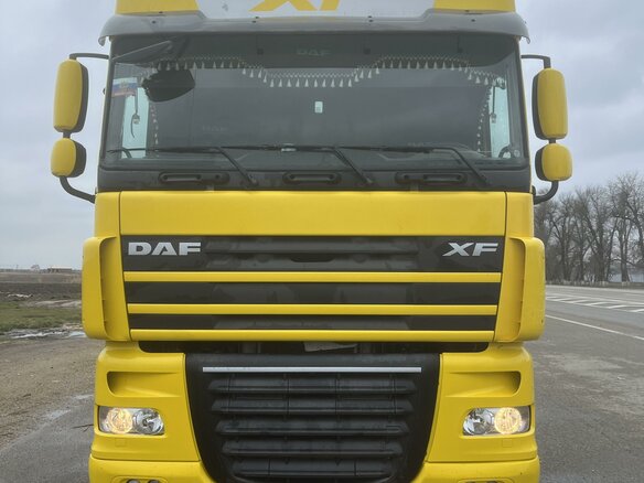 2014 DAF XF 105, жёлтый, 4000000 рублей - вид 1