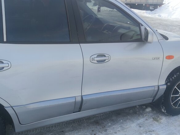 2005 Hyundai Santa Fe I, серебристый, 930000 рублей - вид 4