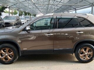 2014 Kia Sorento II Рестайлинг, коричневый, 1900000 рублей, вид 4