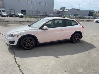 2011 Volvo C30 I Рестайлинг, белый, 800000 рублей, вид 1
