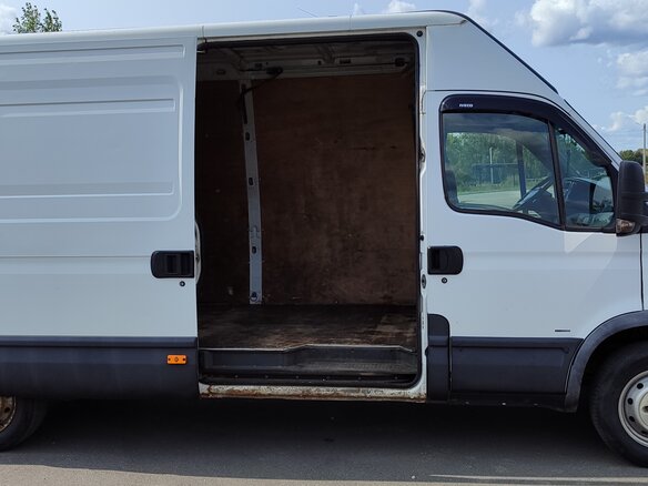 2007 Iveco Daily, белый, 1150000 рублей - вид 8