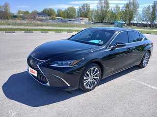 2020 Lexus ES 250 VII, чёрный, 5000000 рублей, вид 1