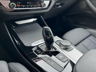 2019 BMW X3 30i xDrive III (G01), чёрный, 4643557 рублей, вид 4