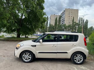 2013 Kia Soul I Рестайлинг, бежевый, 1350000 рублей, вид 5