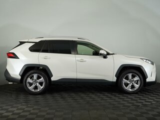 2021 Toyota RAV4 V (XA50), белый, 3240000 рублей, вид 5