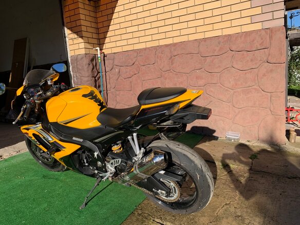 2007 Suzuki GSX-R 1000, жёлтый, 800000 рублей - вид 5