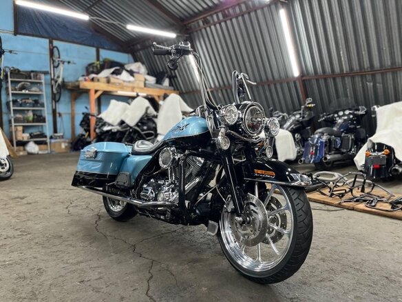 2007 Harley-Davidson Road King, голубой, 999999 рублей - вид 4
