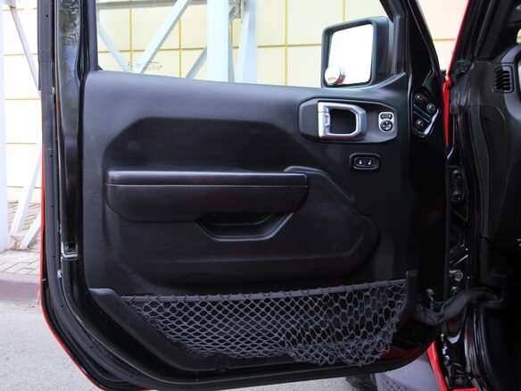 2020 Jeep Wrangler IV (JL), чёрный, 4995000 рублей - вид 17