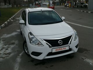 2015 Nissan Latio I (N17) Рестайлинг, белый, 990000 рублей, вид 5