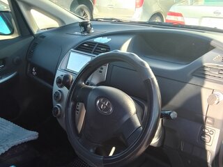 2009 Toyota Ractis I, красный, 830000 рублей, вид 4