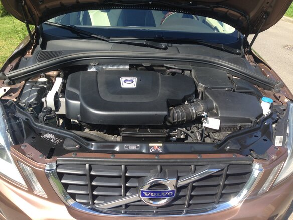 2012 Volvo XC60 I, коричневый - вид 2
