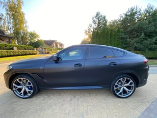 2020 BMW X6 M50d III (G06), чёрный, 7695000 рублей, вид 5