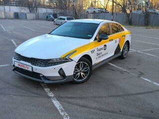 2022 Kia K5 III, белый, 2510000 рублей, вид 2