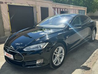 2013 Tesla Model S S85 I, чёрный, 1700000 рублей, вид 1