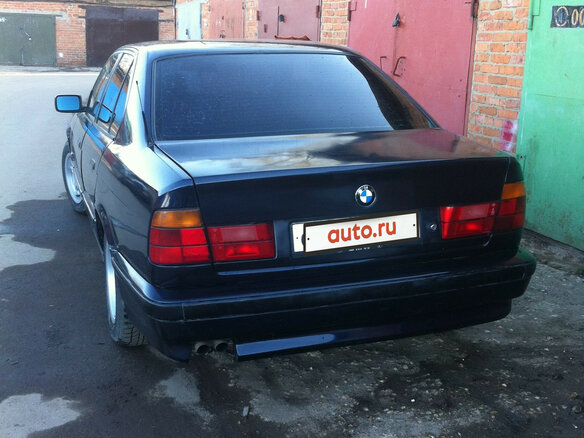 1994 BMW 5 серии 525i III (E34), синий - вид 2
