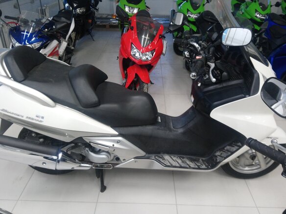 2004 Honda Silver Wing 600, белый - вид 3