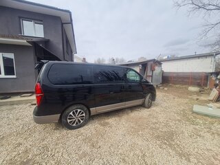 2019 Hyundai Grand Starex I Рестайлинг 2, чёрный, 3700000 рублей, вид 2
