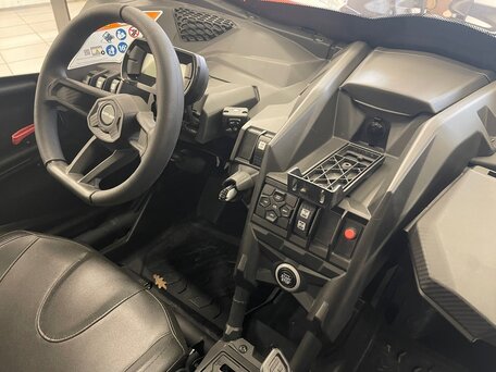2021 BRP Can-Am Maverick DS Turbo R, красный, 3200000 рублей, вид 3
