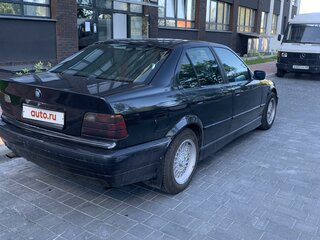 1993 BMW 3 серии 325d III (E36), чёрный, 310000 рублей, вид 4