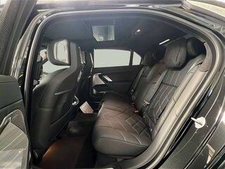 2025 BMW 7 серии M760e xDrive VII (G70), чёрный, 17800000 рублей, вид 5