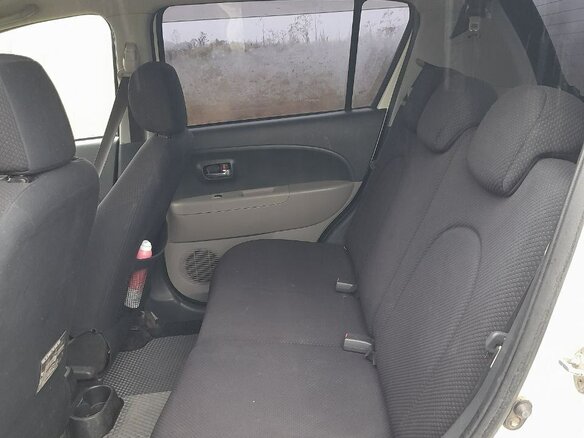 2006 Daihatsu Sirion II (M3), белый, 500000 рублей - вид 8