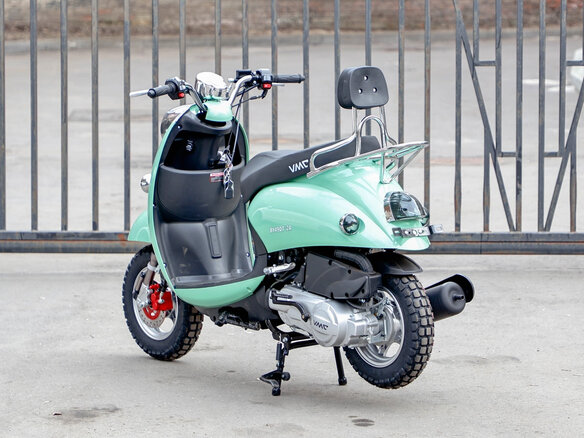 2024 VMC (Vento) Retro, зелёный, 94000 рублей - вид 2