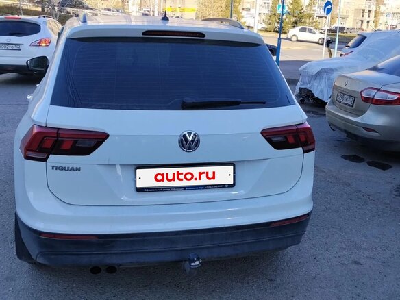 2018 Volkswagen Tiguan II, белый, 2150000 рублей - вид 5