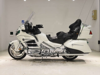 2014 Honda GL 1800 Gold Wing, белый, 1200000 рублей, вид 2