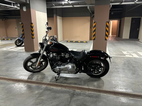 2023 Harley-Davidson Softail Standard, чёрный, 1150000 рублей, вид 1
