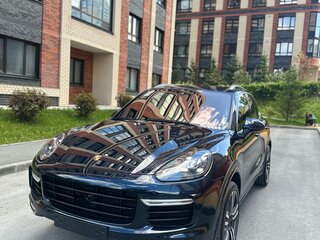 2014 Porsche Cayenne Turbo II Рестайлинг (958), синий, 4850000 рублей, вид 3