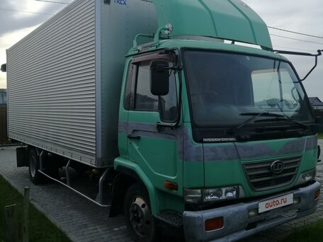 2004 Nissan Diesel Condor, зелёный, 2000000 рублей, вид 2