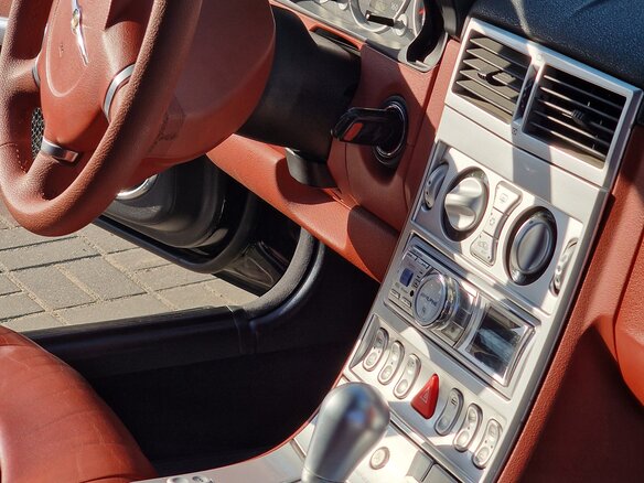 2004 Chrysler Crossfire, чёрный, 1800000 рублей - вид 19