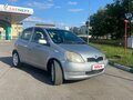 2001 Toyota Vitz I (P10), серебристый, 430000 рублей
