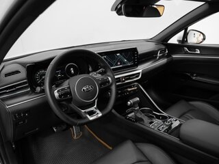 2021 Kia K5 III, белый, 2700000 рублей, вид 2