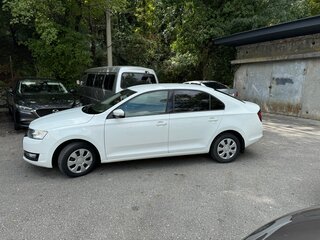 2017 Skoda Rapid I, белый, 1200000 рублей, вид 4