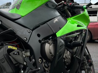 2011 Kawasaki ZX-10R Ninja, зелёный, 900000 рублей, вид 4