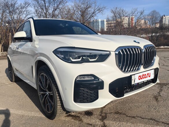 2019 BMW X5 30d IV (G05/G18), белый, 6600000 рублей - вид 3