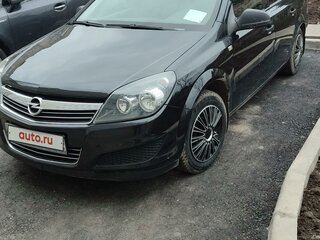 2013 Opel Astra H Рестайлинг, чёрный, 780000 рублей, вид 1