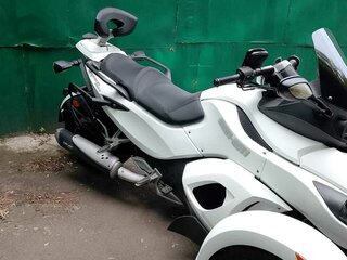 2009 BRP Can-Am Spyder, белый, 950000 рублей, вид 4