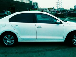 2013 Volkswagen Jetta VI, белый, 900000 рублей, вид 3