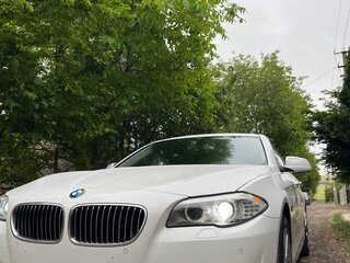 2012 BMW 5 серии 520d VI (F10/F11/F07), белый, 1950000 рублей, вид 5