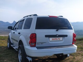2008 Dodge Durango II Рестайлинг, белый, 2150000 рублей, вид 5