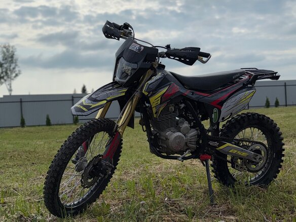 2024 BSE Z3, красный, 80000 рублей