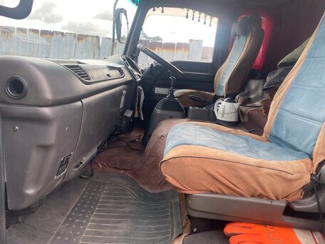 2004 Isuzu Forward (F-Series), белый, 3450000 рублей, вид 4