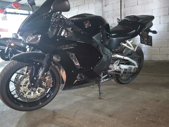 2015 Honda CBR 600RR, чёрный, 935000 рублей - вид 3