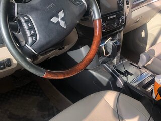2016 Mitsubishi Pajero IV Рестайлинг 2, серебристый, 1700000 рублей, вид 5