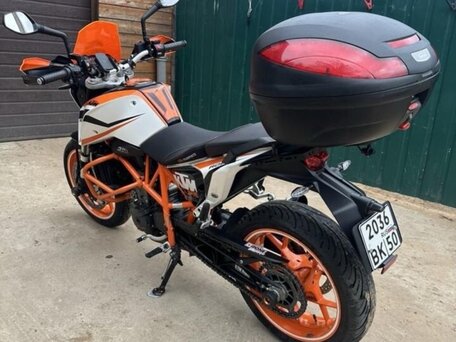 2013 KTM 690 Duke R, оранжевый, 500000 рублей, вид 4