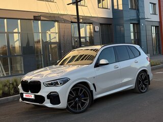 2020 BMW X5 M50d IV (G05/G18), белый, 8899999 рублей, вид 2